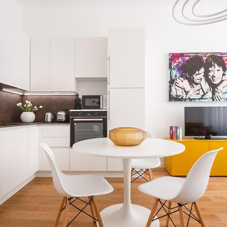 San Babila Design Apartment R&R Milano Eksteriør bilde